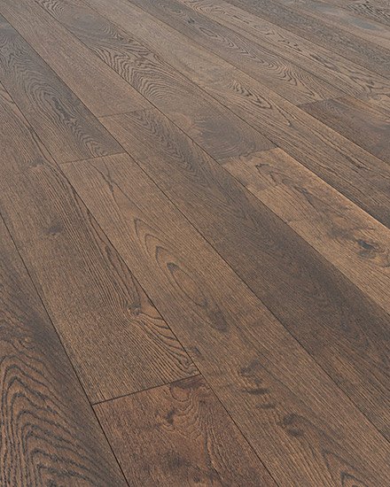 TRIUMPH - European Oak - Engineered Flooring - 7.48 in. wide plank