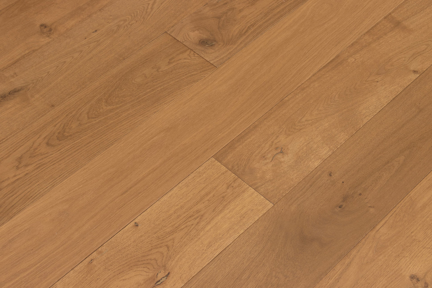 Vintage Vine - European White Oak - Engineered Flooring - 7.5 in.