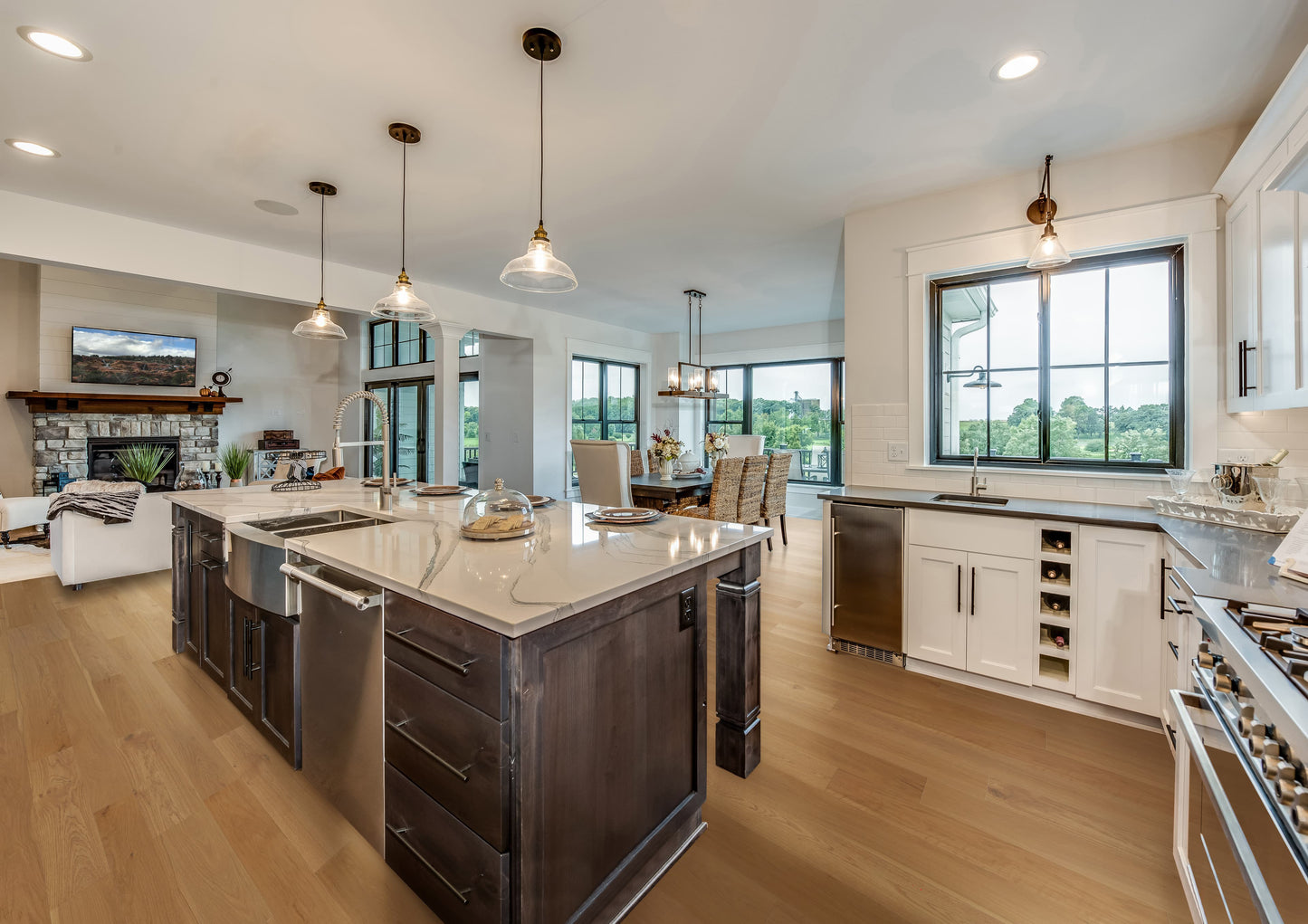 Vintage Vine - European White Oak - Engineered Flooring - 7.5 in.