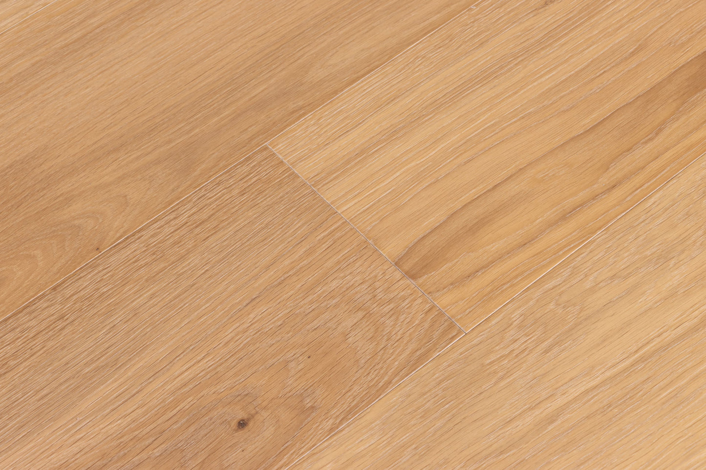 CALI - Vintner Gold - European White Oak - Select Grade - Engineered Flooring - 7.8 in. wide plank