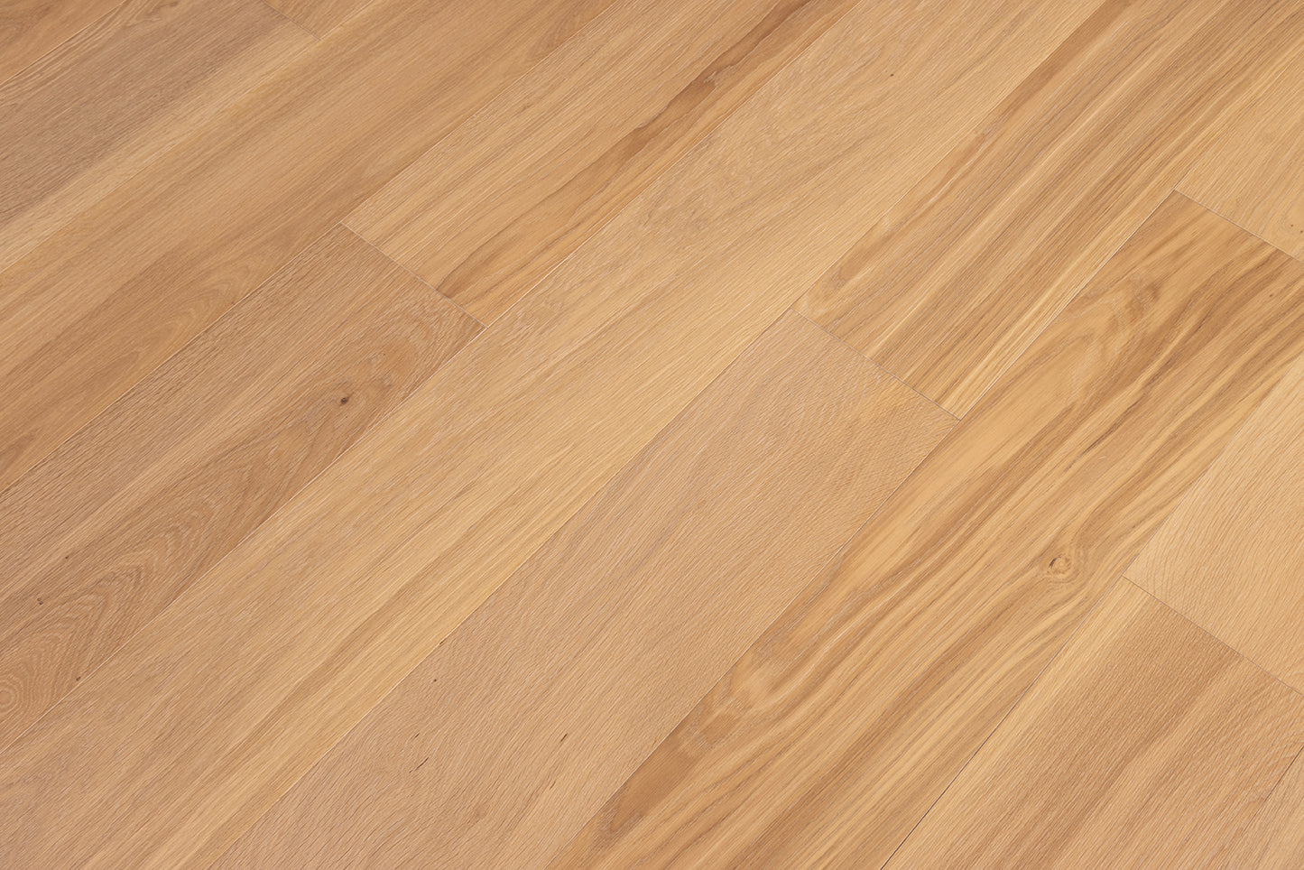 CALI - Vintner Gold - European White Oak - Select Grade - Engineered Flooring - 7.8 in. wide plank