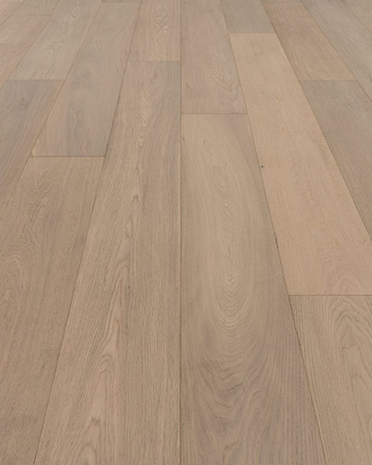 WEST END - White Oak - Engineered Flooring - 7.48 in. wide plank
