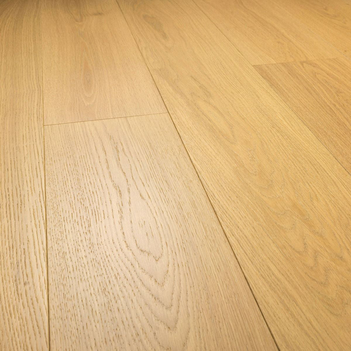 7.5 inch Grand Select - Prefinished French Oak - Engineered Flooring